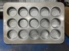 Chicago Metallic 15 Cup Oversized Muffin Pan